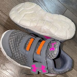 Little girls under armor tennis shoes